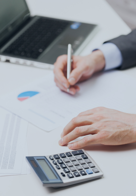 business-people-paperwork-accounting-accounting-concept-close-up-businessman-with-laptop-computer-calculator-papers-working-office-1